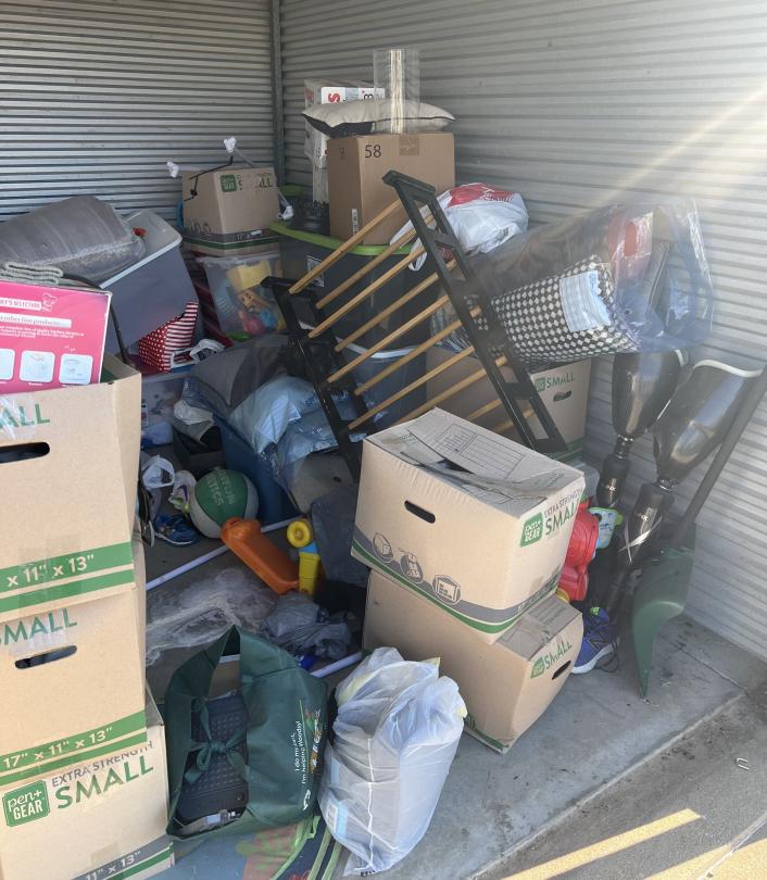 Storage Unit Auction in Cape Girardeau, MO at Red Dot Storage 60 ends on 27th December, 2023 10